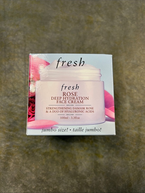 fresh Other - Fresh rose deep hydration face cream
hydrating gel-cream with hyaluronic acid